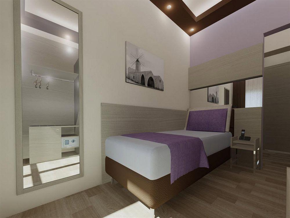 Hotel In